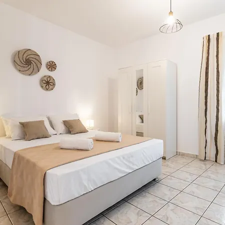 Optasia - Naxos Center 2 Apartment Naxos City