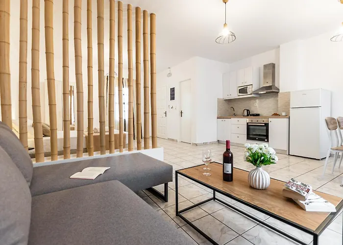 Apartament Optasia - Naxos Center 2 *